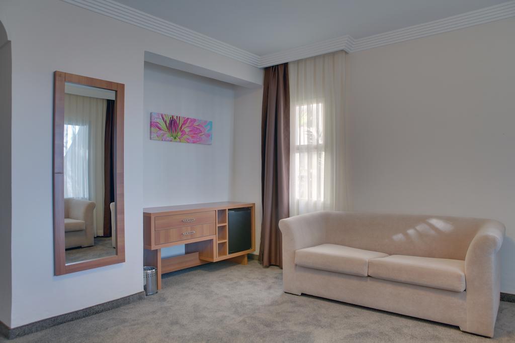 Melis Hotel Kusadası Pokój zdjęcie